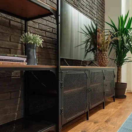 22 - New Building & Parking Apartament