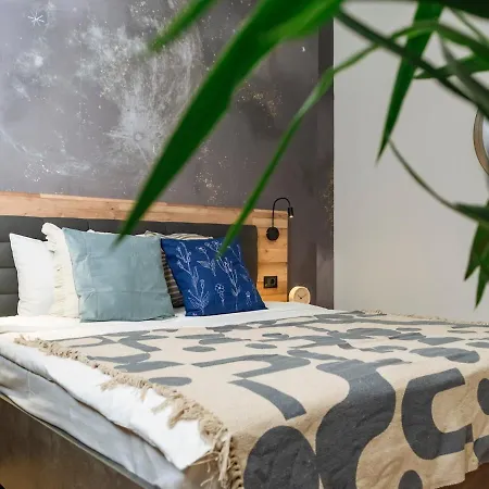 22 - New Building & Parking Apartment Bukarest