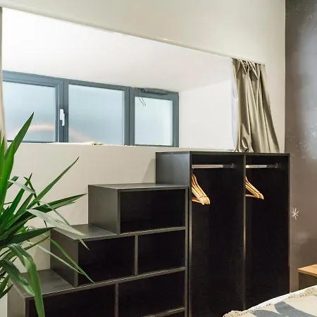 22 - New Building & Parking Bukarest