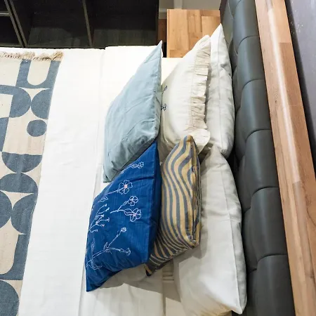 22 - New Building & Parking Apartment Bukarest