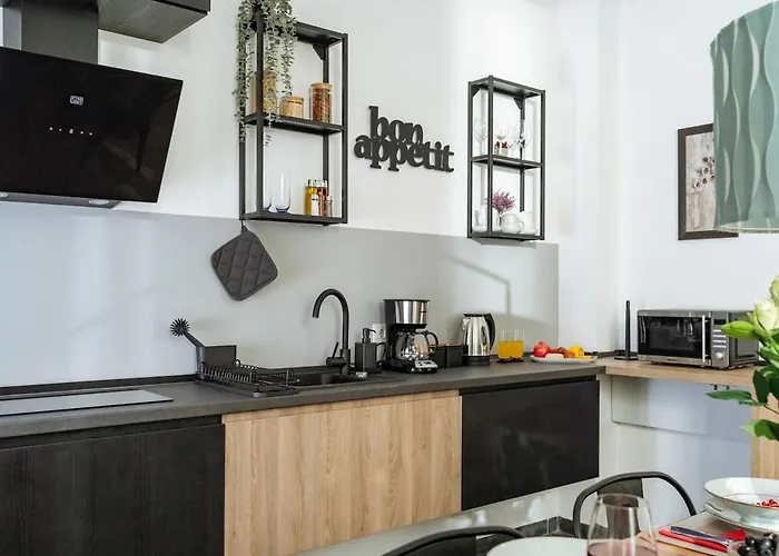 22 - New Building & Parking Bucarest