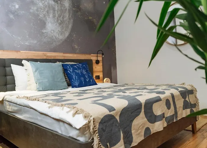 22 - New Building & Parking * Бухарест