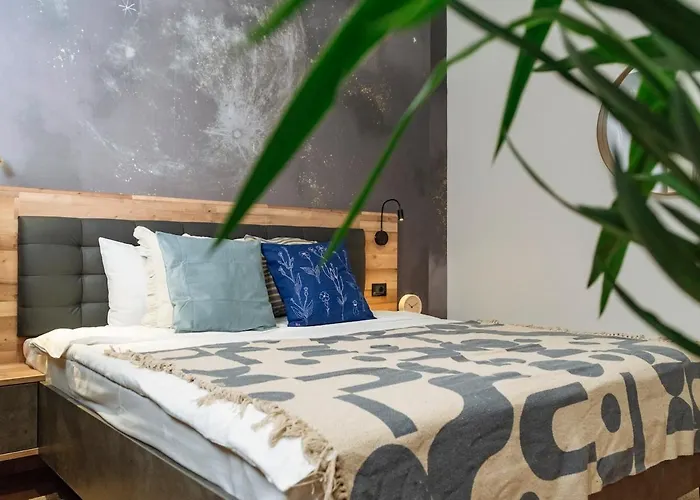 22 - New Building & Parking Апартаменти Бухарест