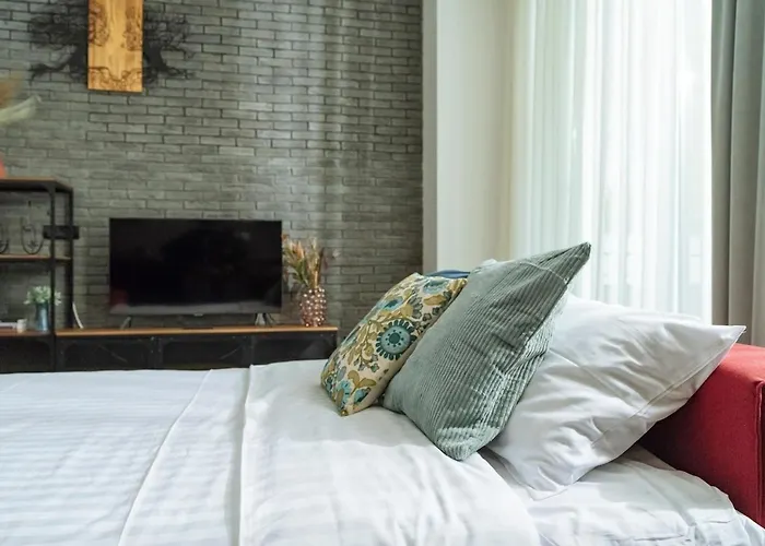 22 - New Building & Parking *