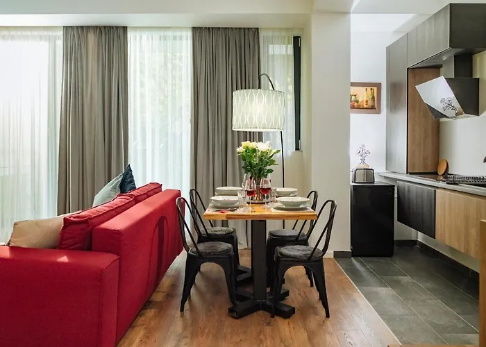 22 - New Building & Parking Bucarest