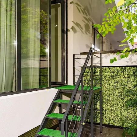22 - New Building & Parking Apartman *